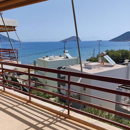 Seaview Apartment Porto Rafti Exterior photo